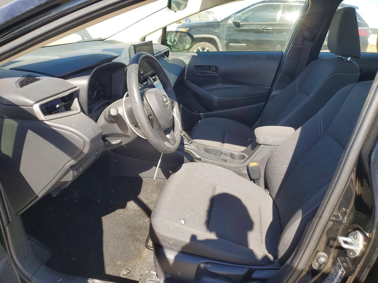 2025 TOYOTA COROLLA