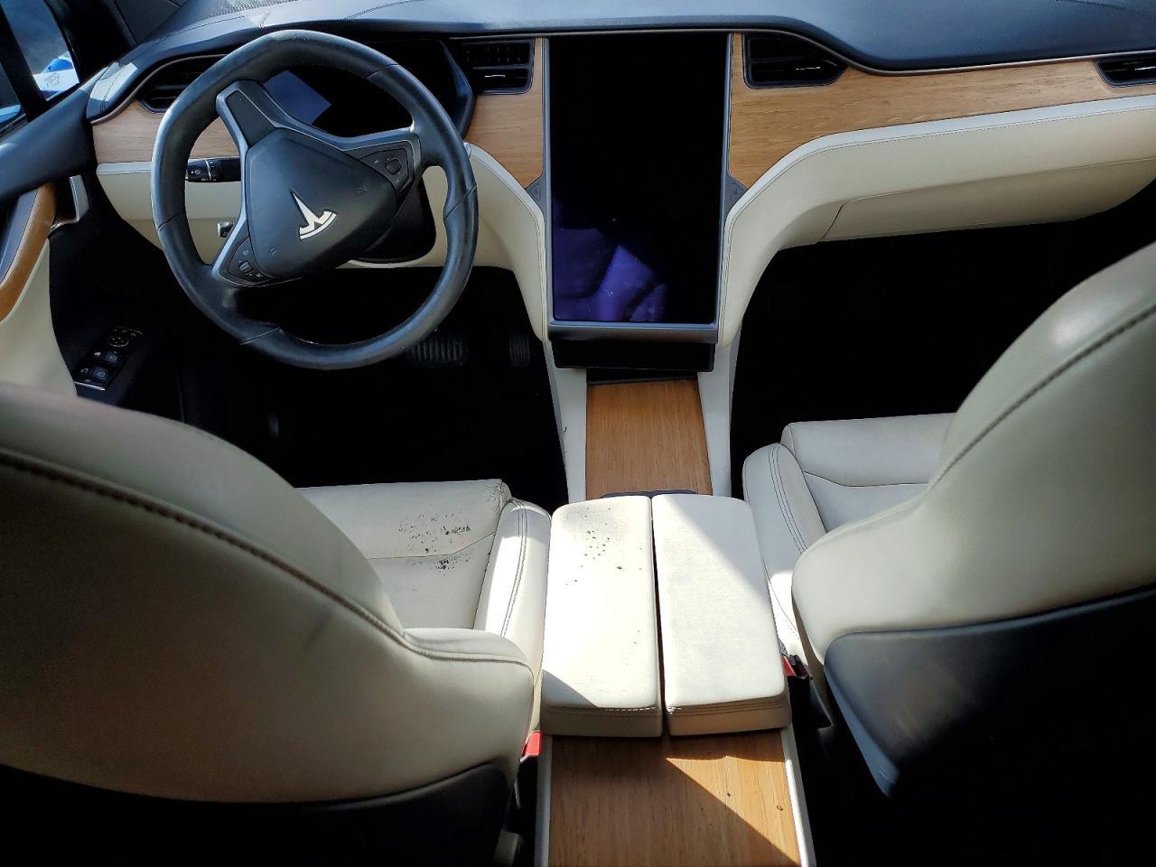 2020 TESLA MODEL X