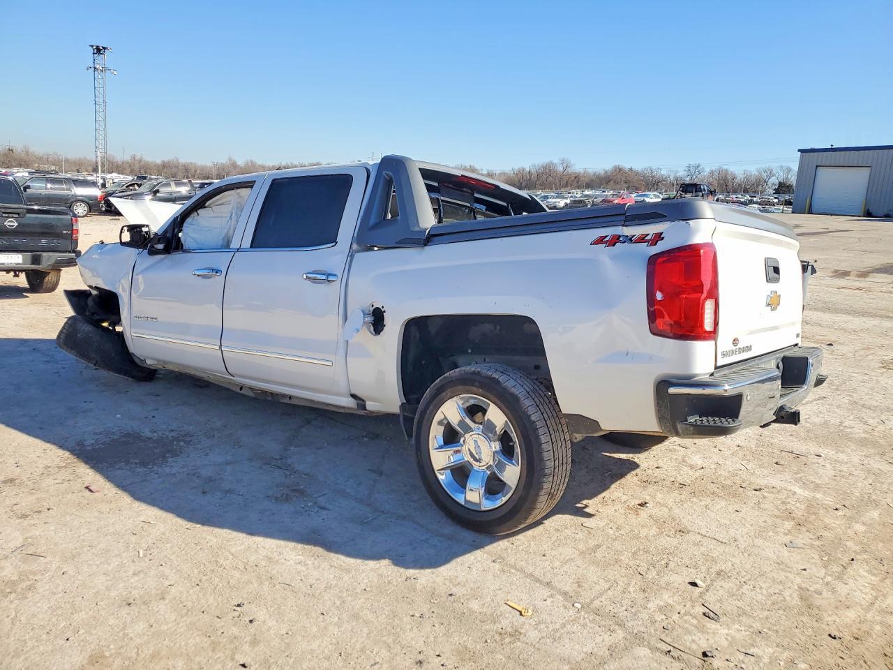 2018 CHEVROLET Silverado
