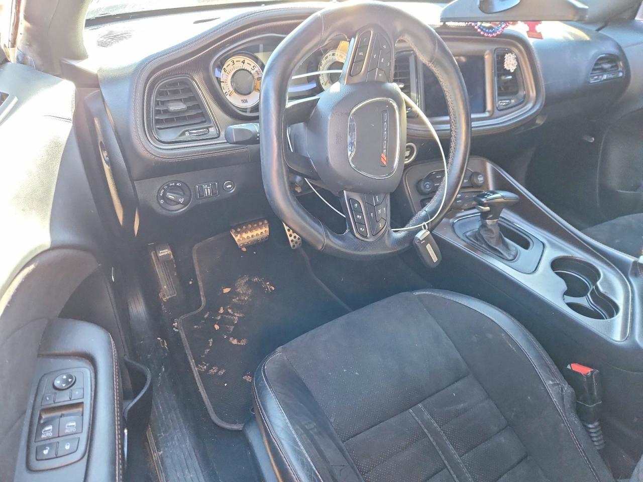 2020 DODGE Challenger