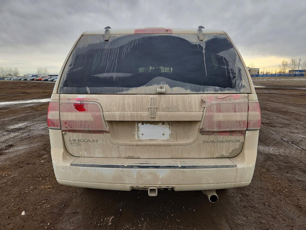 2011 LINCOLN Navigator