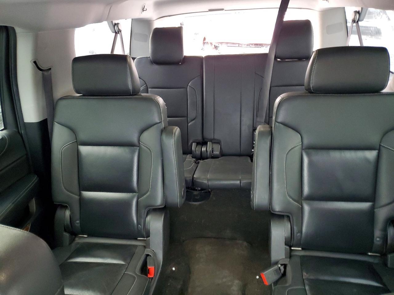 2018 CHEVROLET Suburban