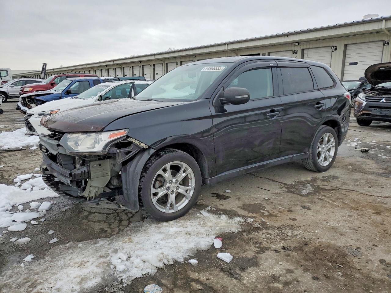 2014 MITSUBISHI outlander