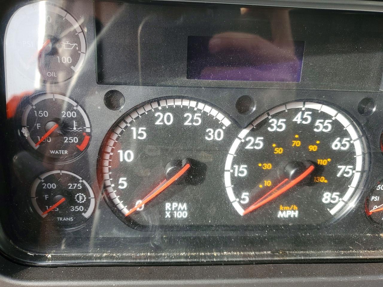 2019 FREIGHTLINER M2