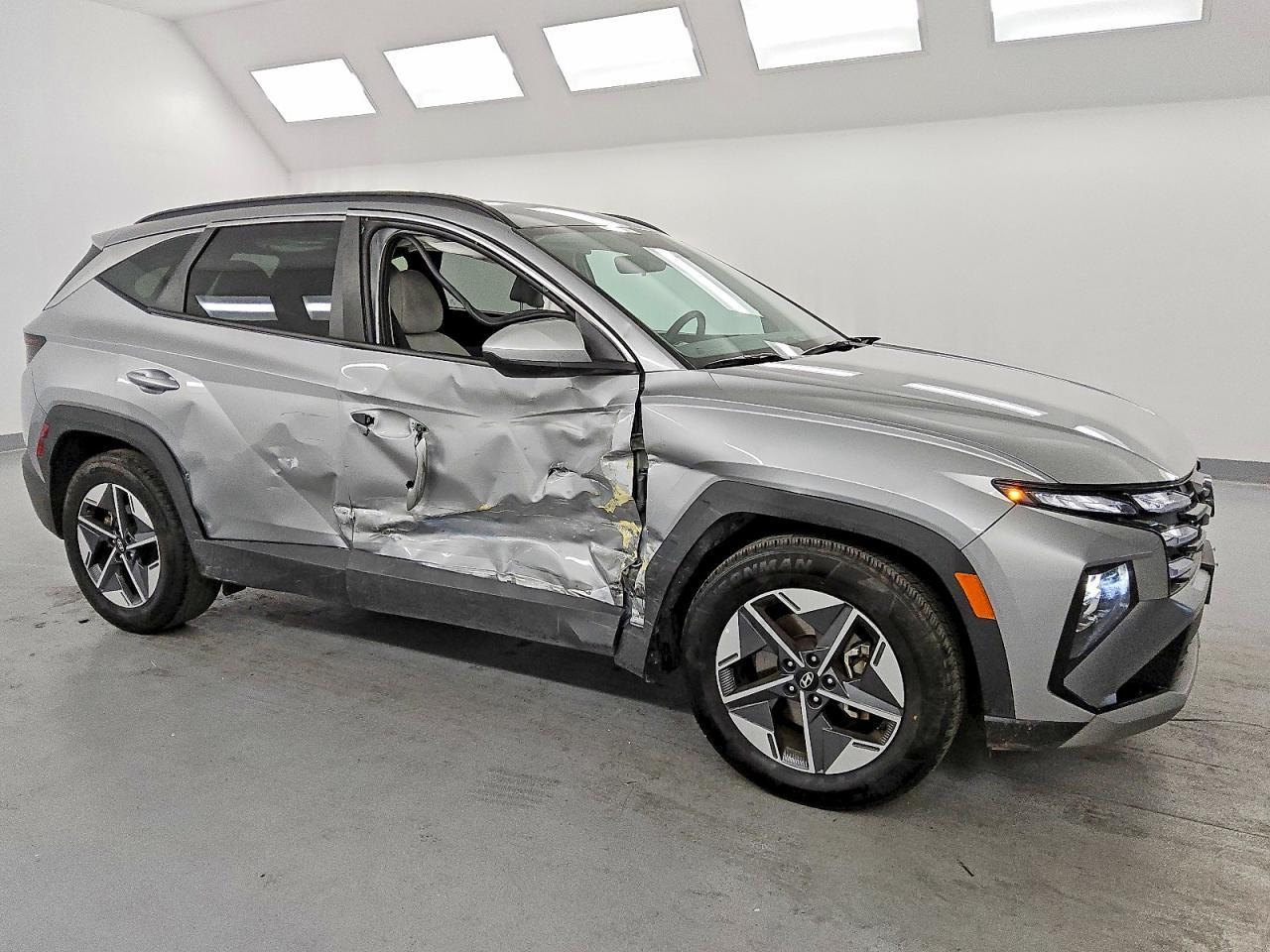 2025 HYUNDAI TUCSON