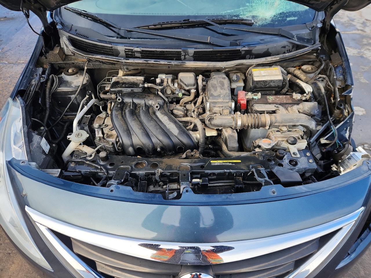 2015 NISSAN VERSA