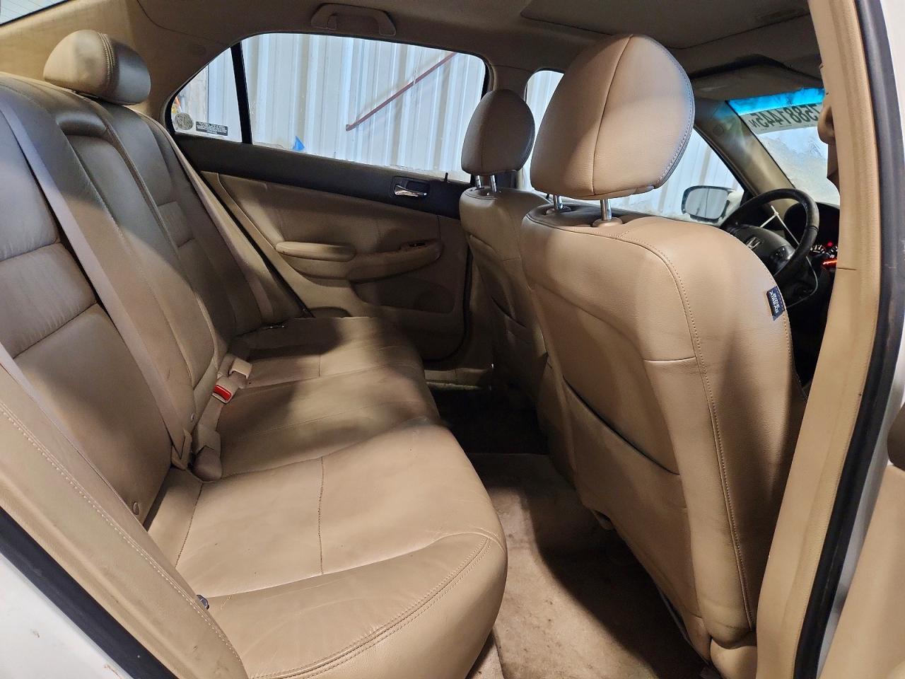 2004 HONDA ACCORD