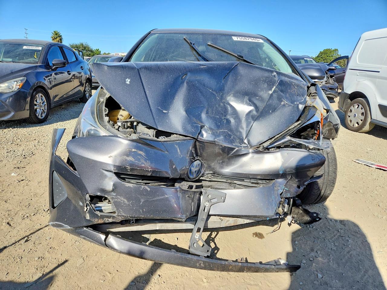 2017 TOYOTA PRIUS