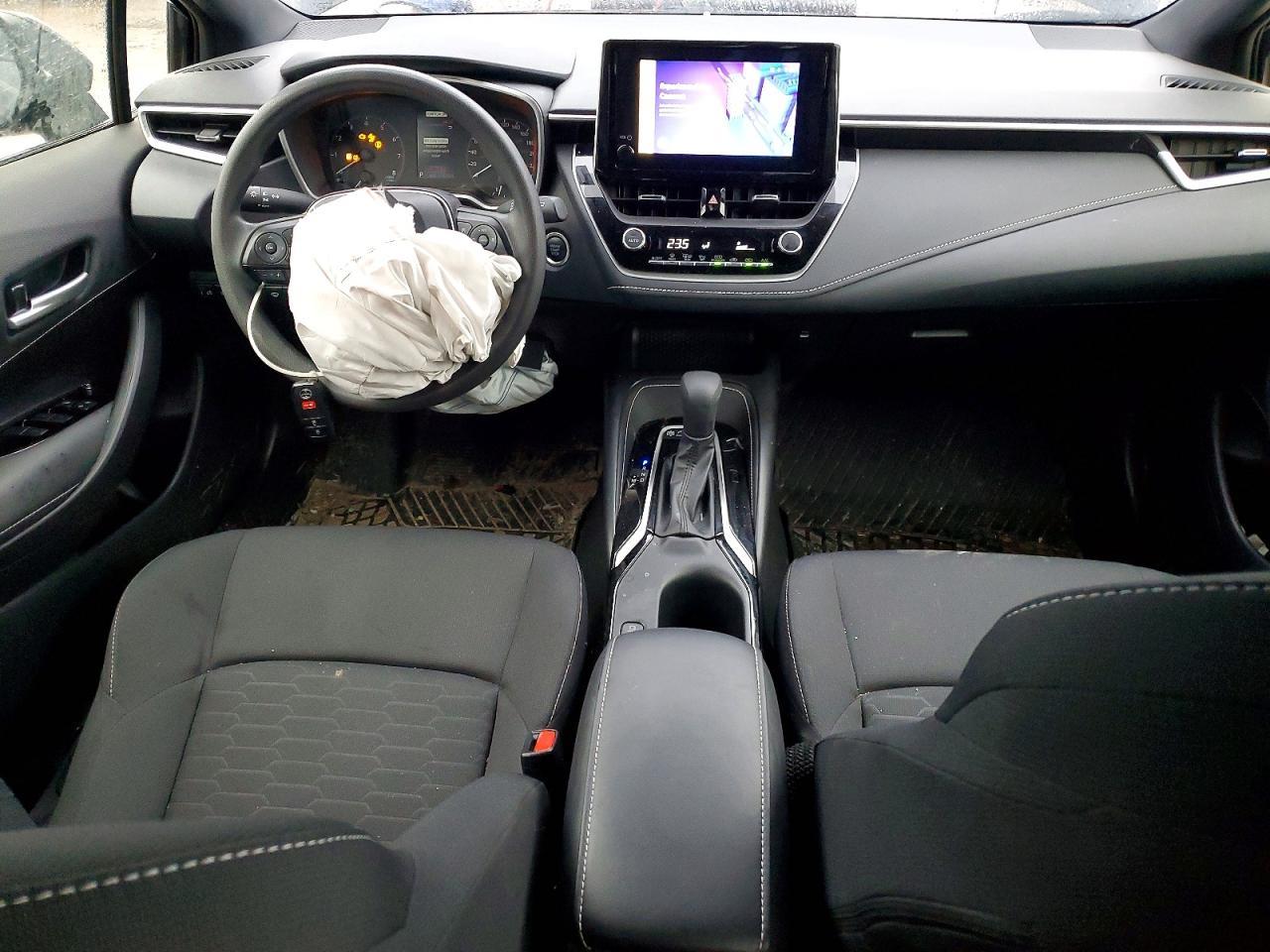 2025 TOYOTA COROLLA