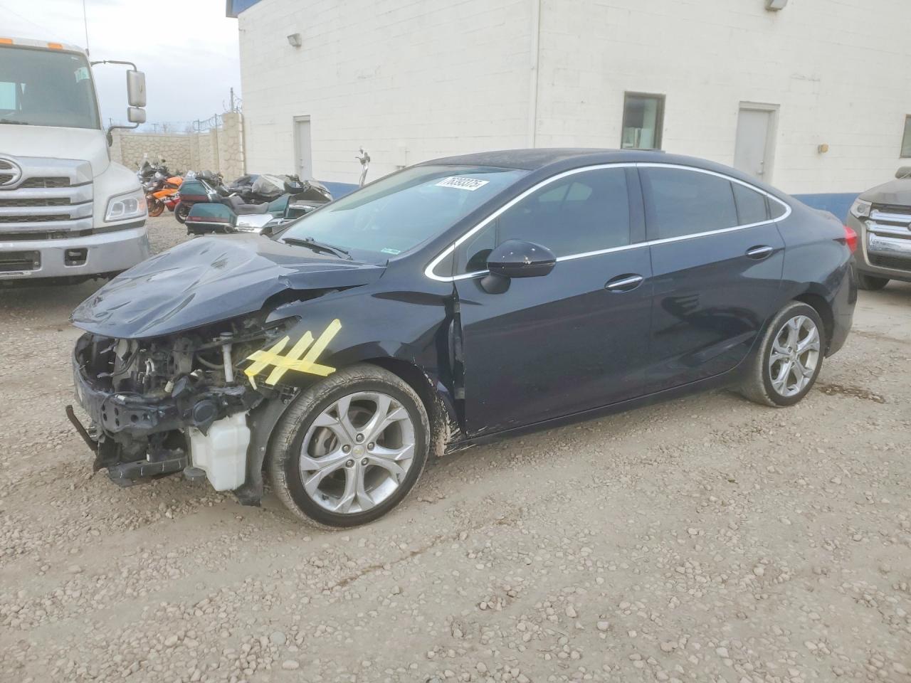 2017 CHEVROLET CRUZE