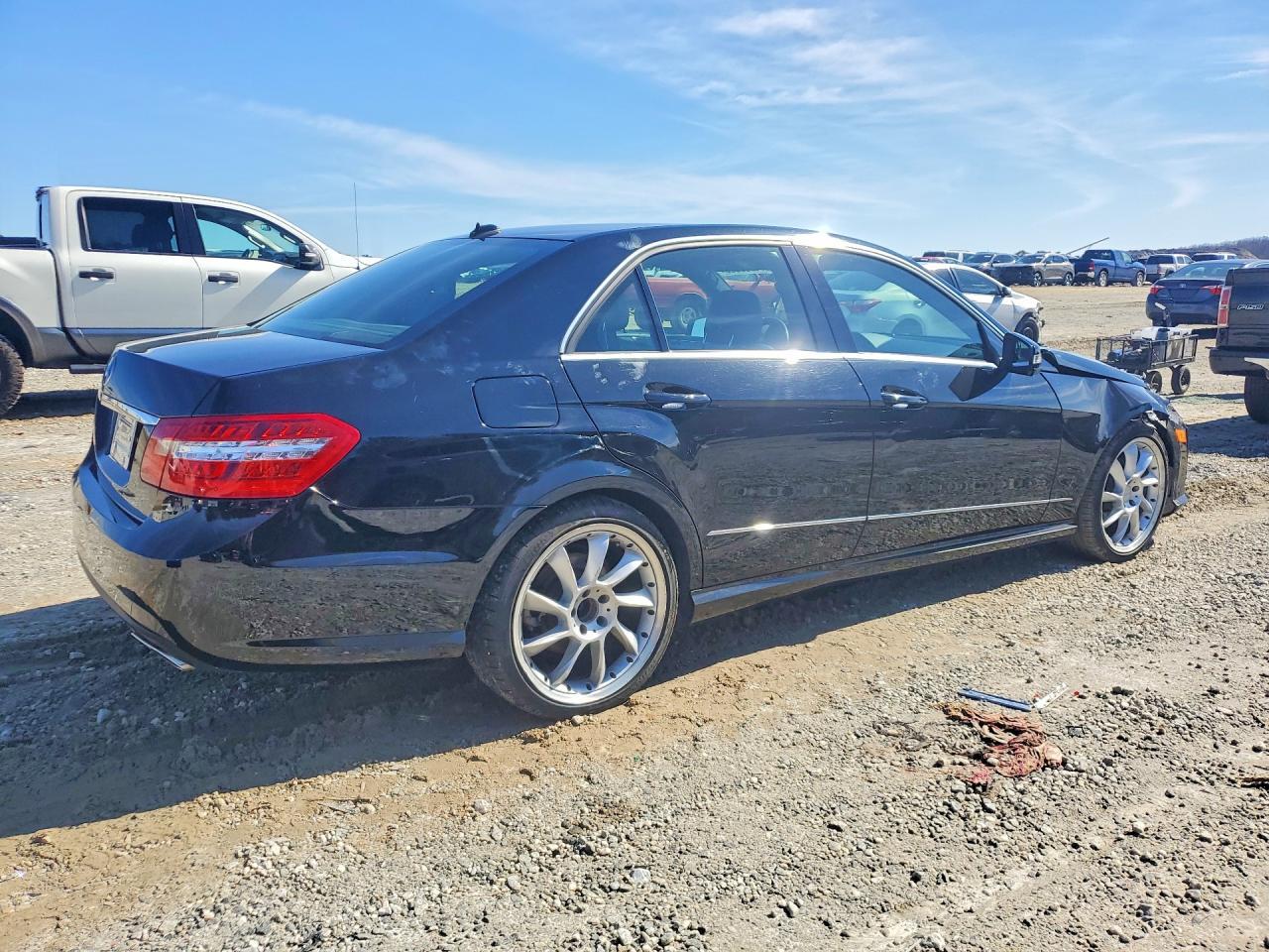2010 MERCEDES-BENZ E-Class