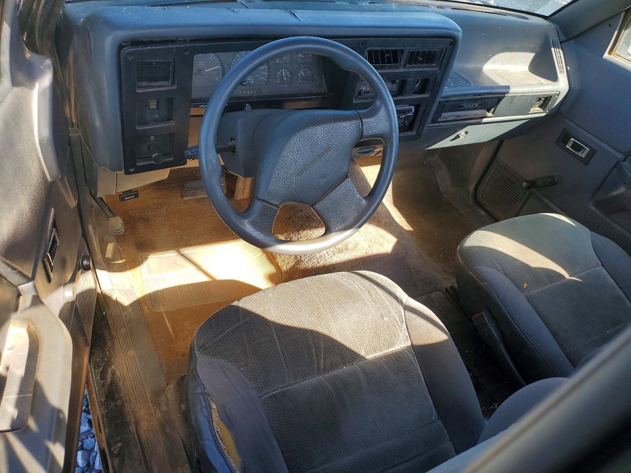 1992 DODGE Dakota