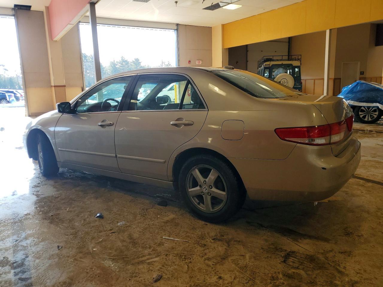 2004 HONDA ACCORD