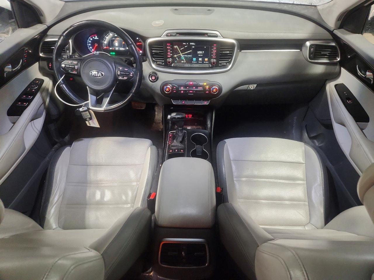 2016 KIA SORENTO