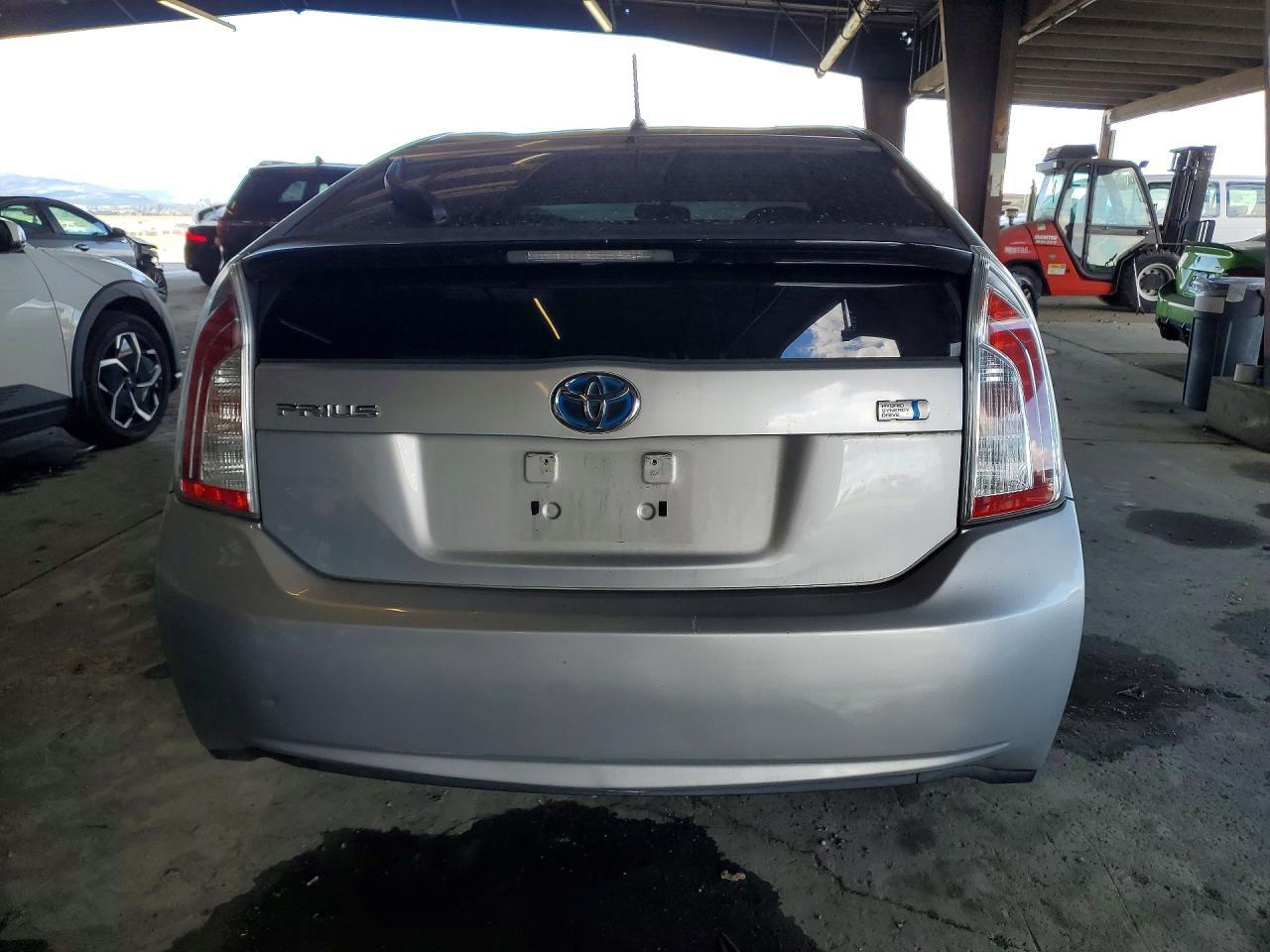 2012 TOYOTA PRIUS