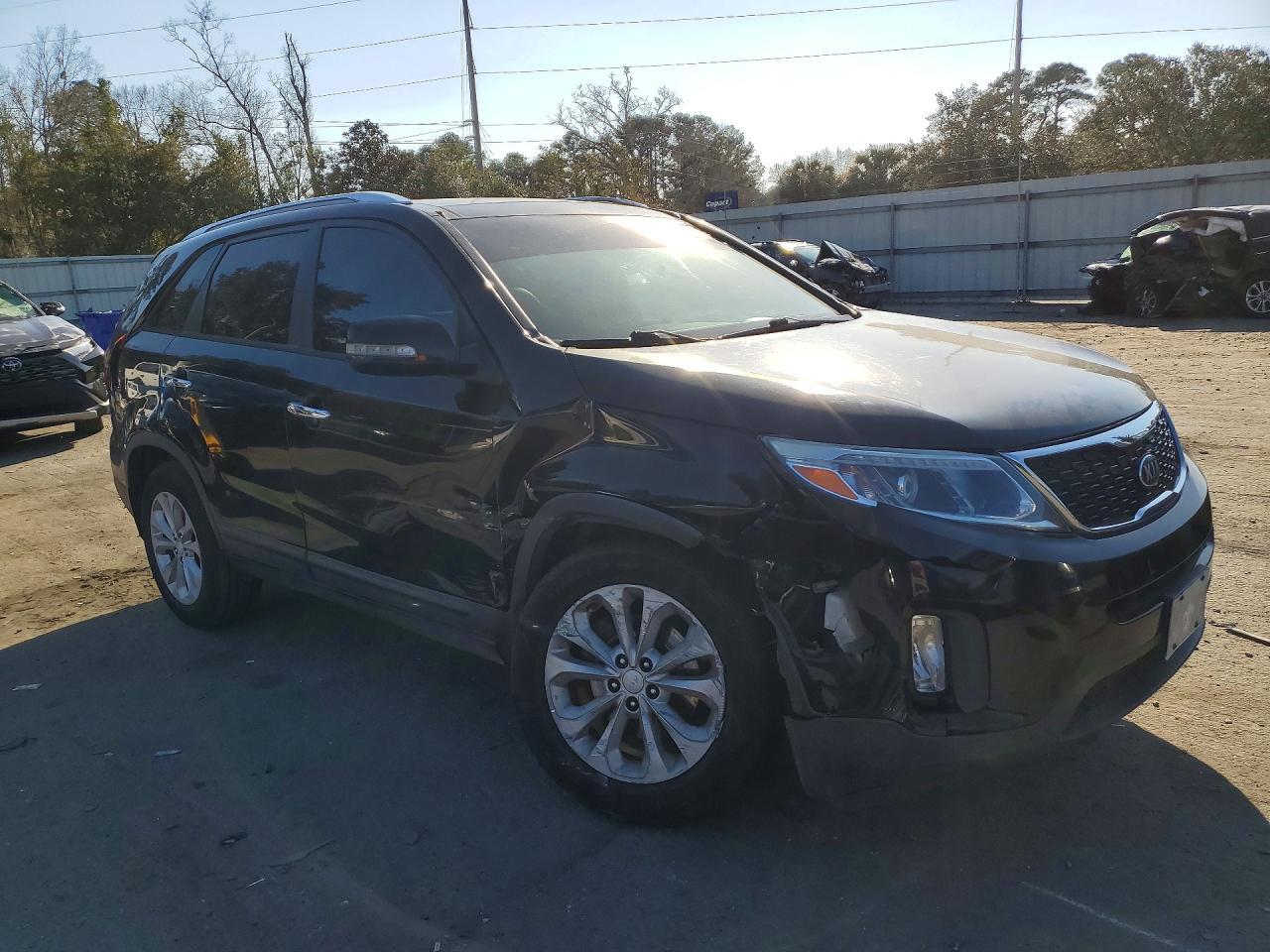 2014 KIA SORENTO