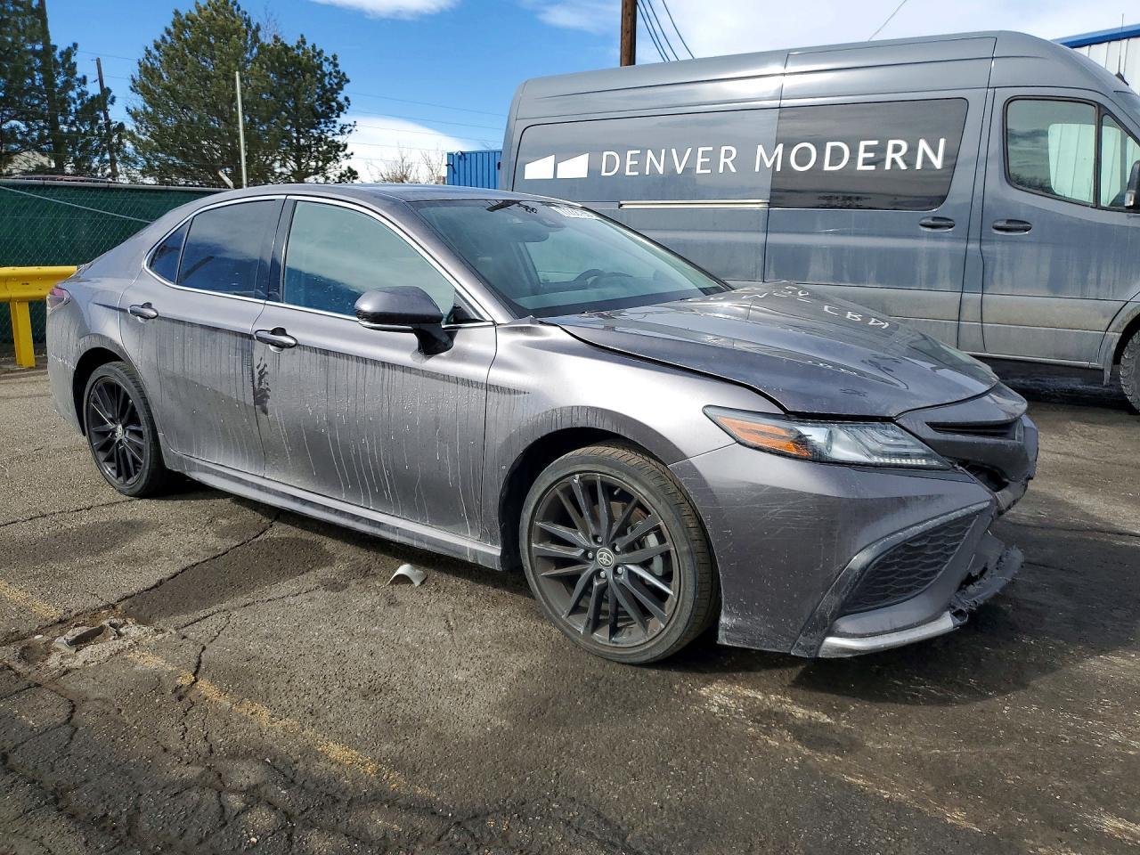 2022 TOYOTA CAMRY