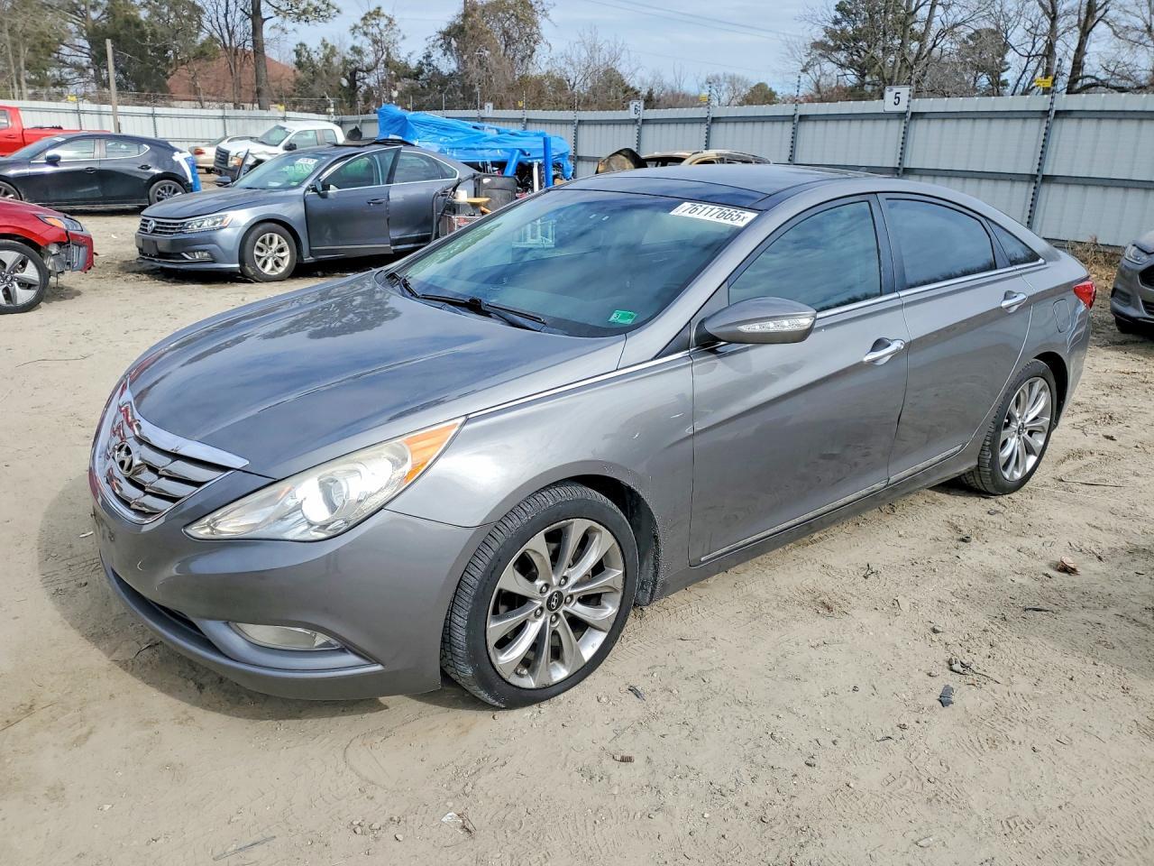 2013 HYUNDAI SONATA