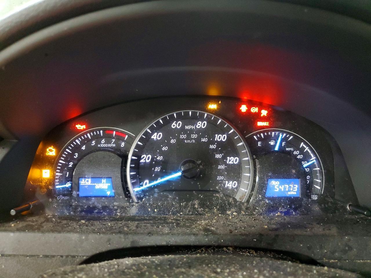 2014 TOYOTA CAMRY