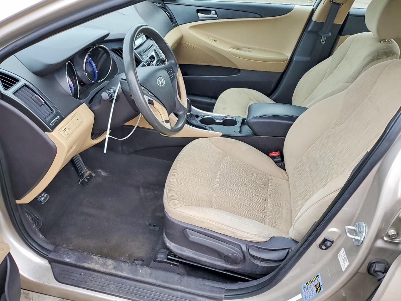 2011 HYUNDAI SONATA