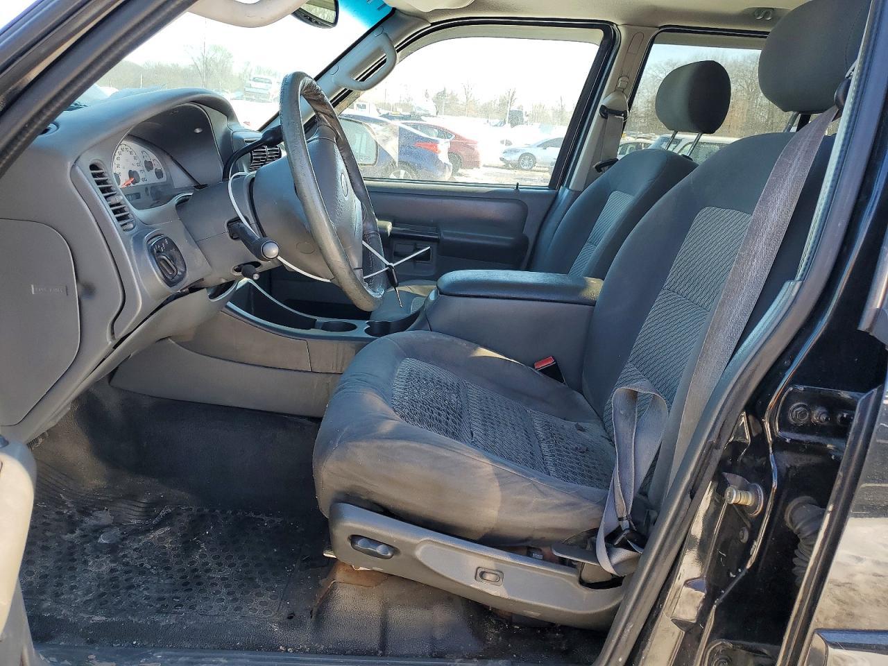 2004 FORD Explorer Sport Trac