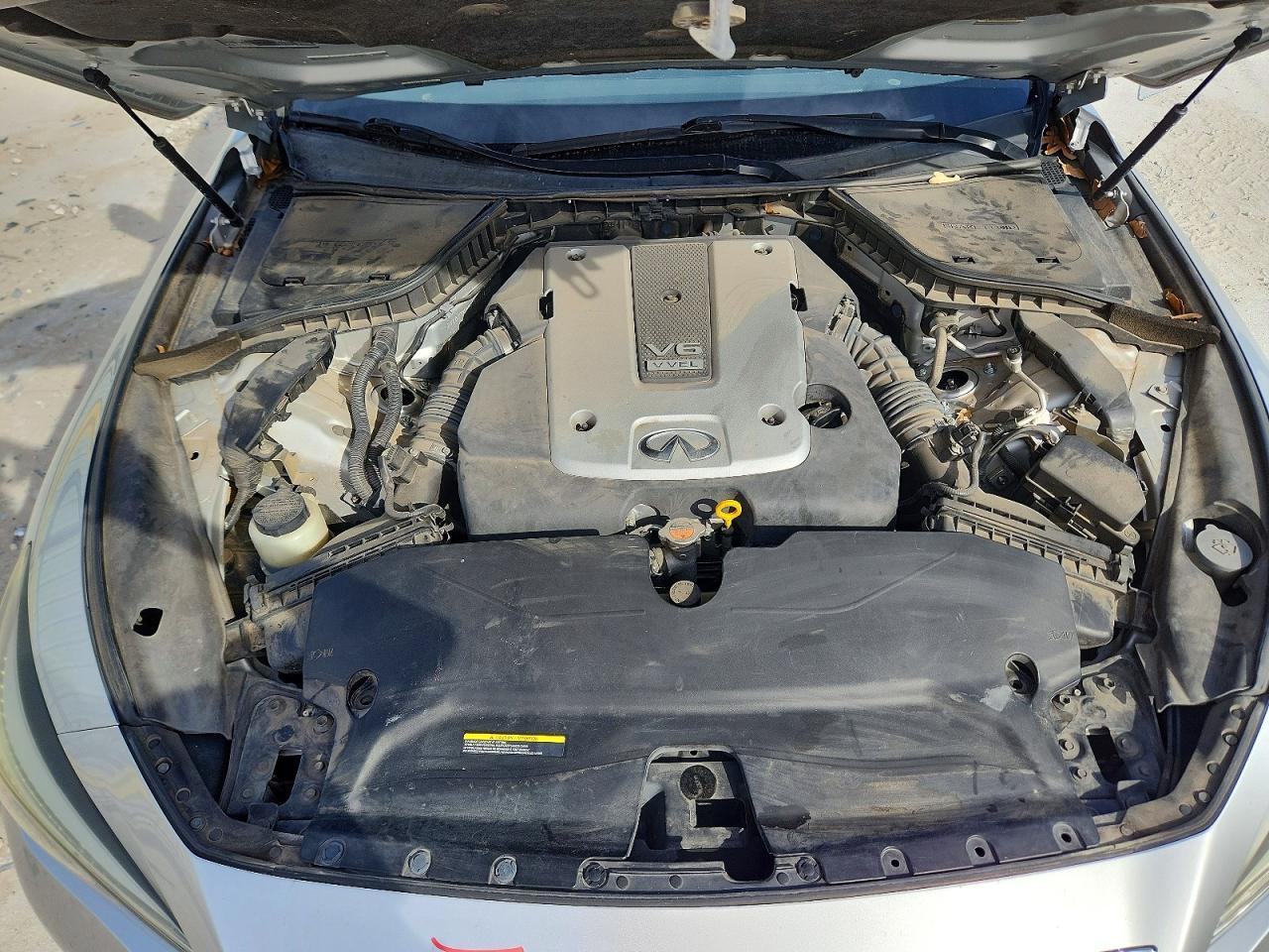 2015 INFINITI Q50
