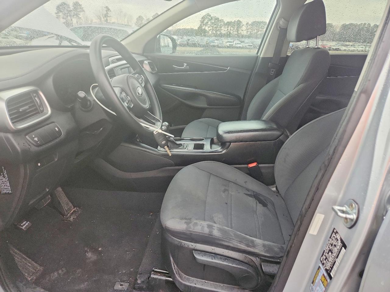 2017 KIA SORENTO