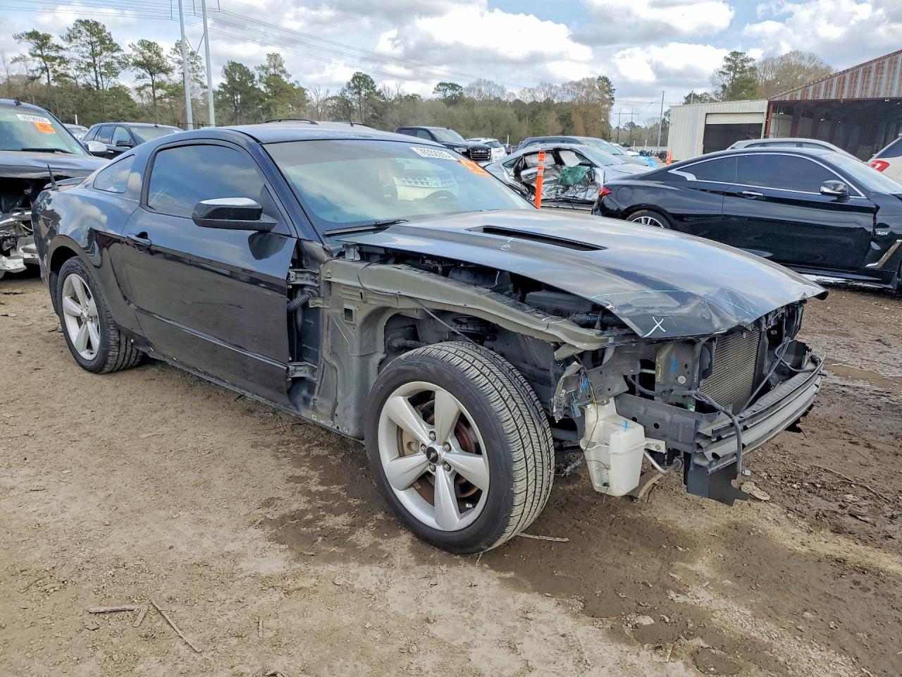 2014 FORD MUSTANG