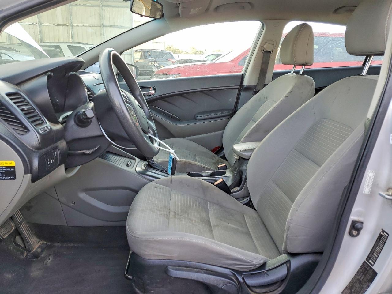 2016 KIA FORTE