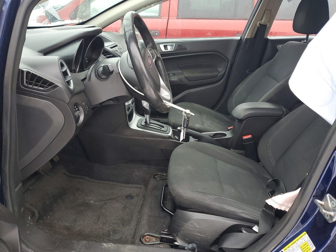 2016 FORD Fiesta