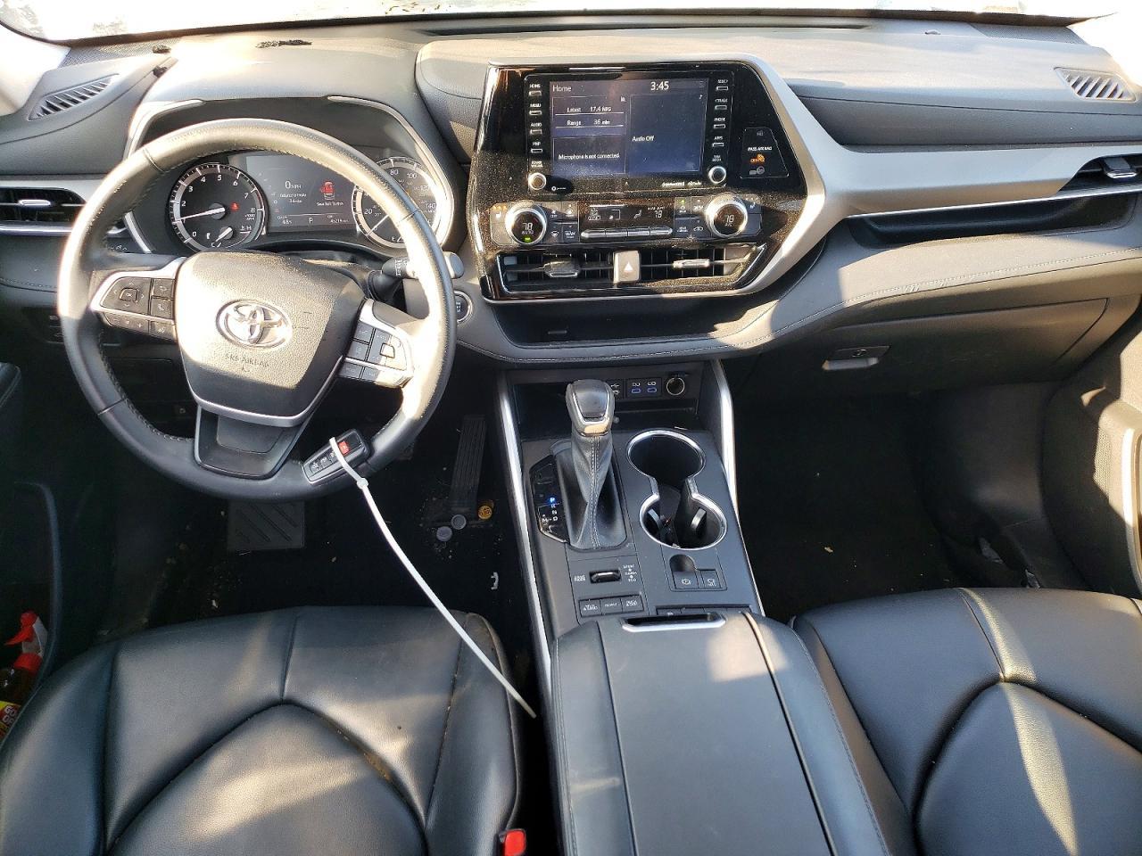2022 TOYOTA HIGHLANDER