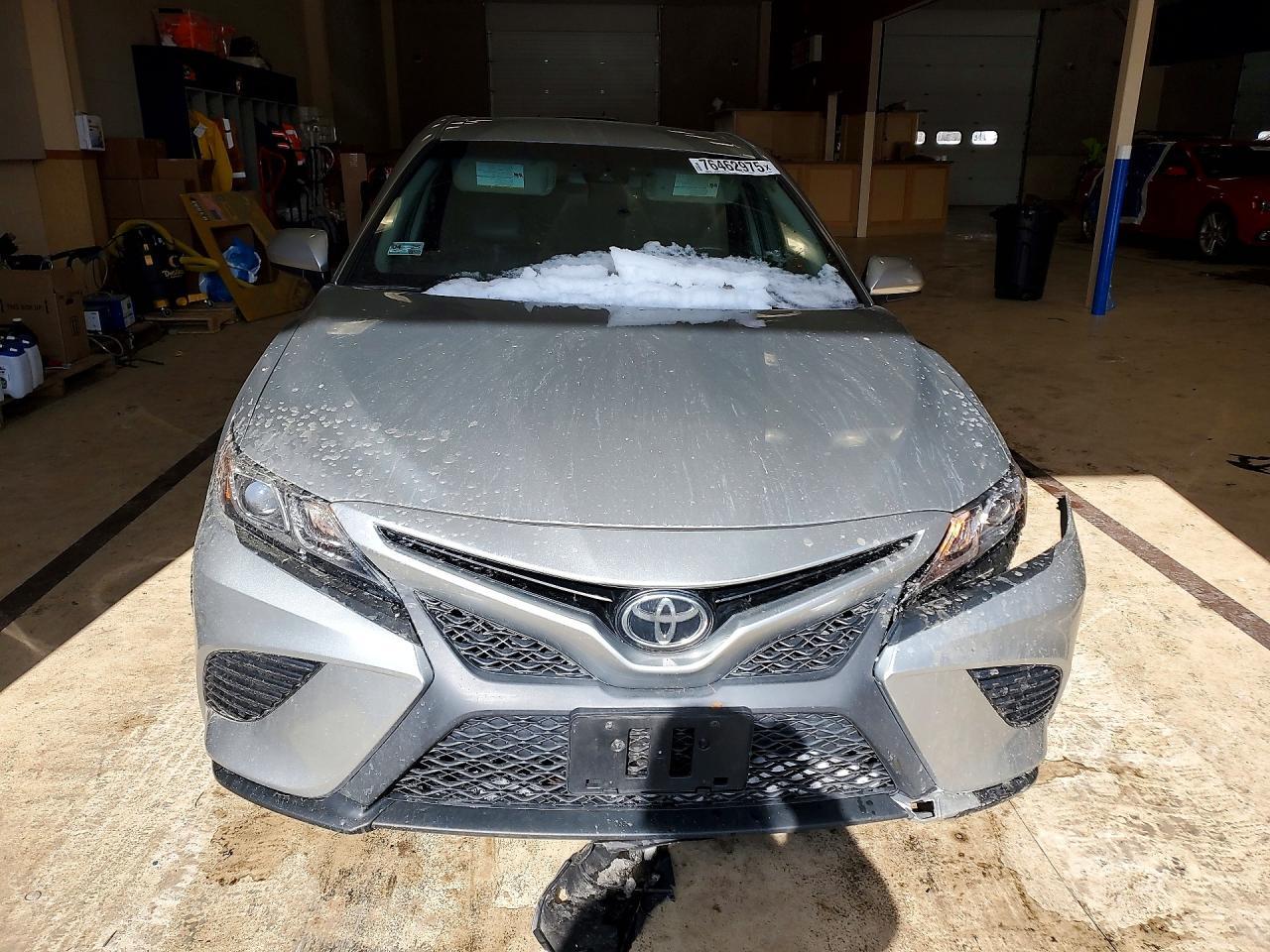 2018 TOYOTA CAMRY