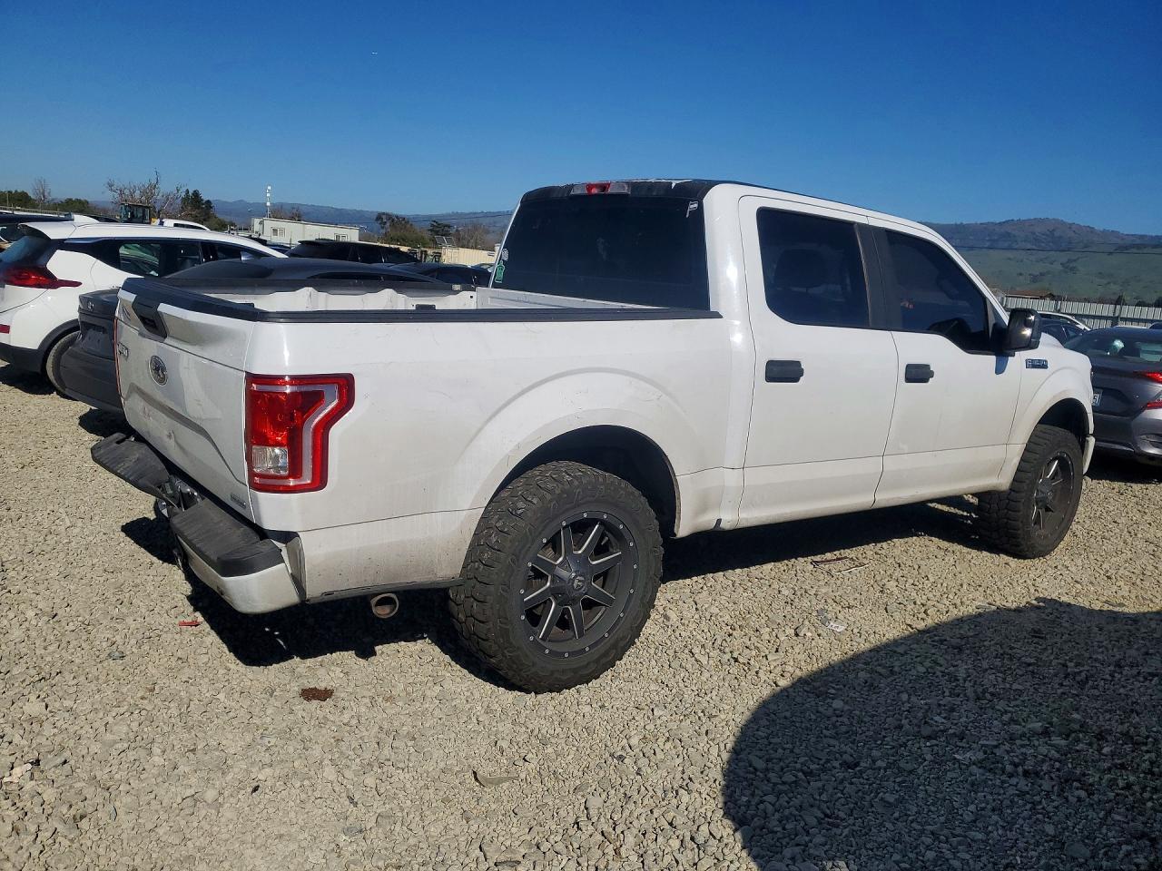 2015 FORD F-150