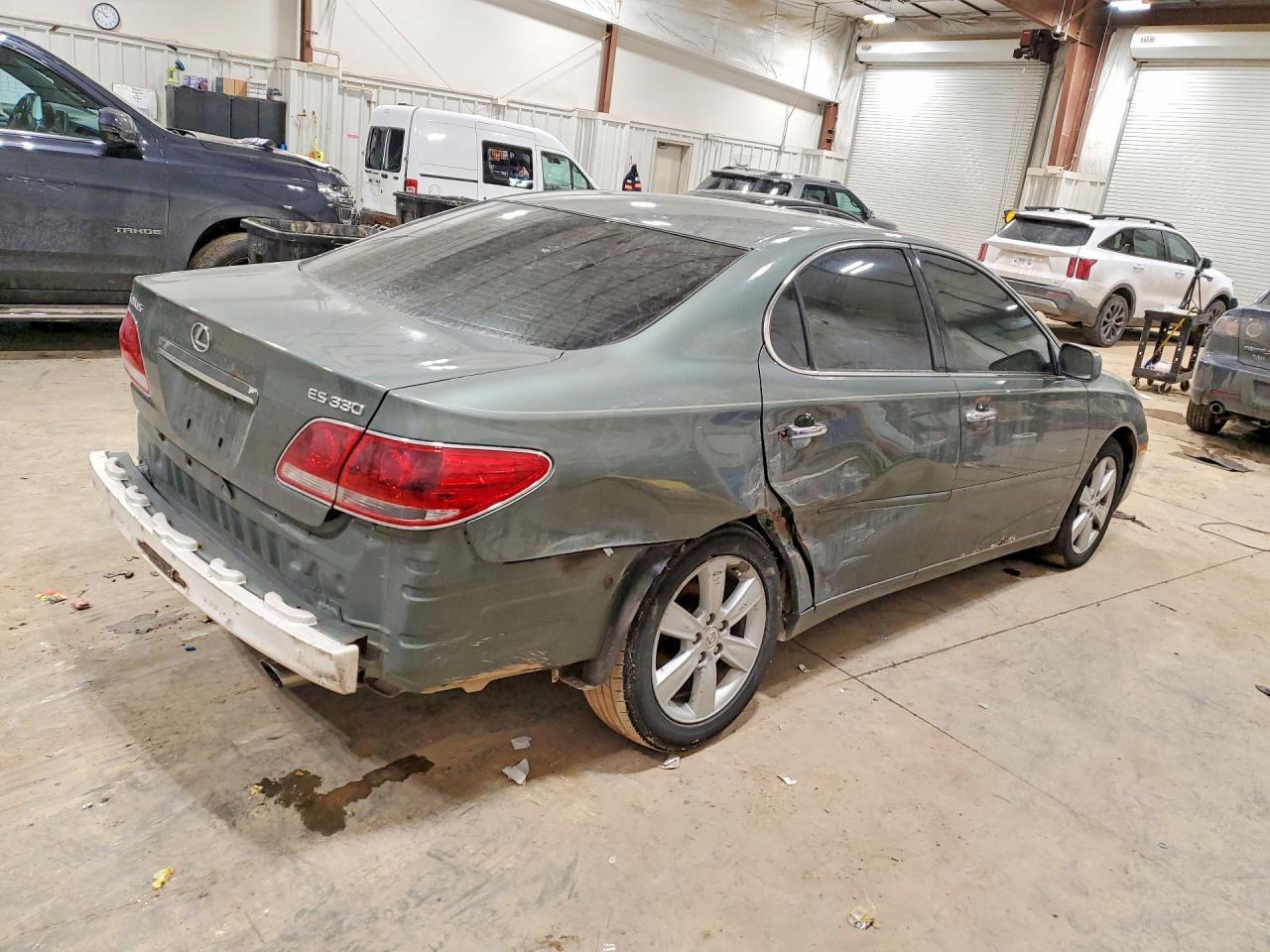 2005 LEXUS ES 330