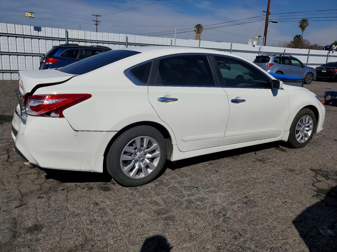 2017 NISSAN ALTIMA