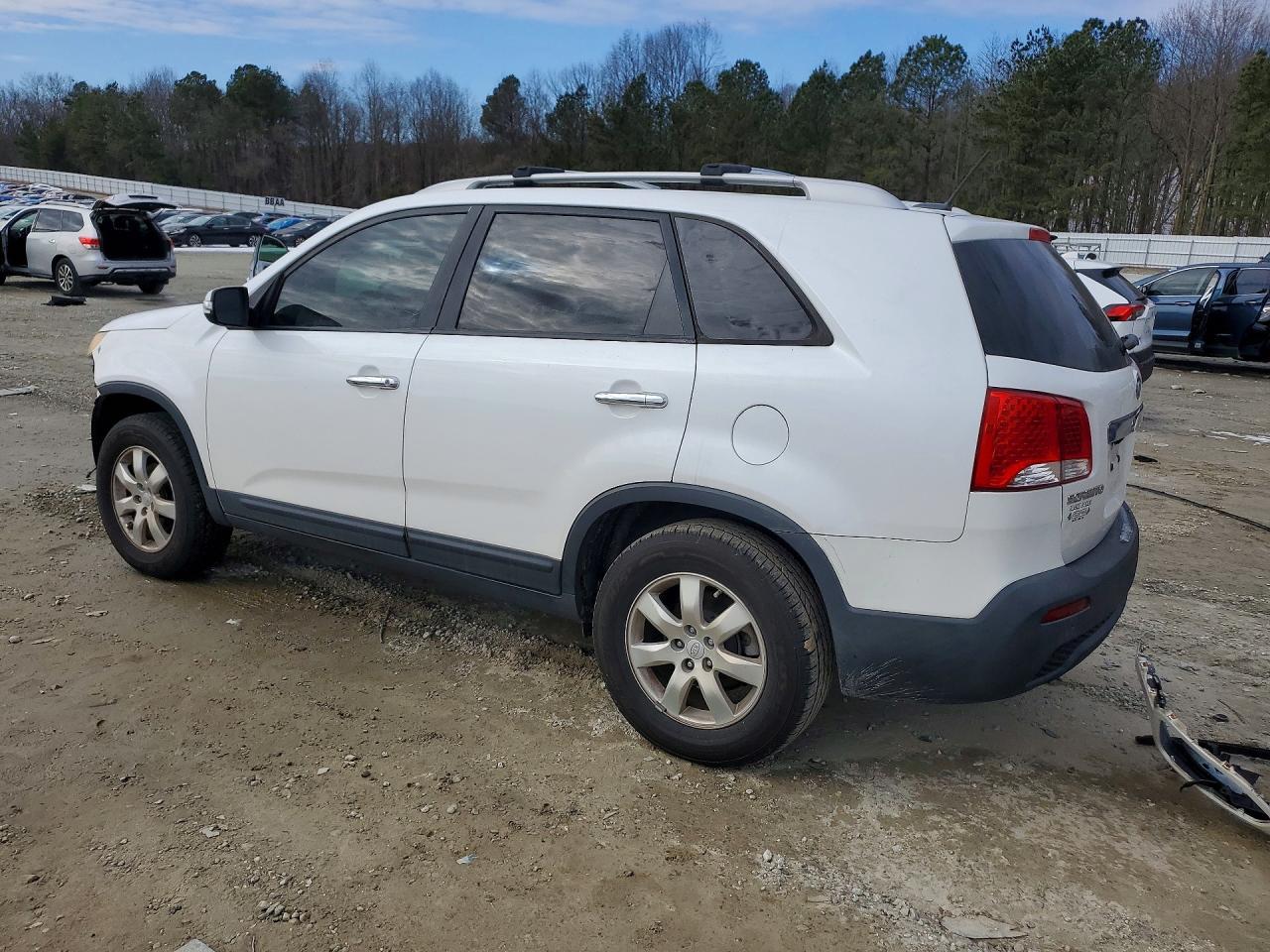 2011 KIA SORENTO