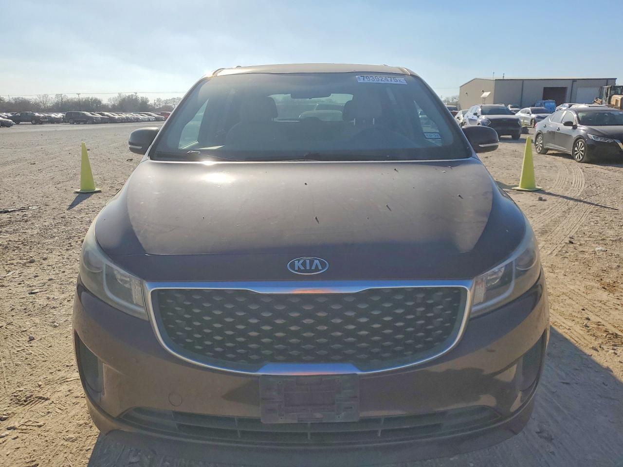 2015 KIA SEDONA
