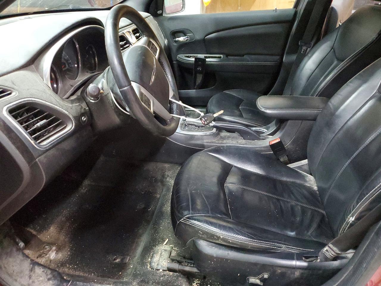 2014 CHRYSLER 200