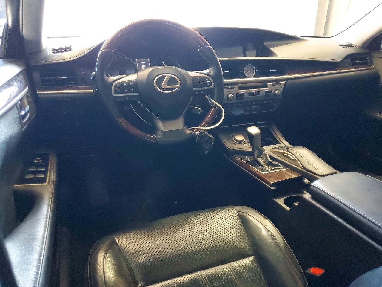 2017 LEXUS ES 350