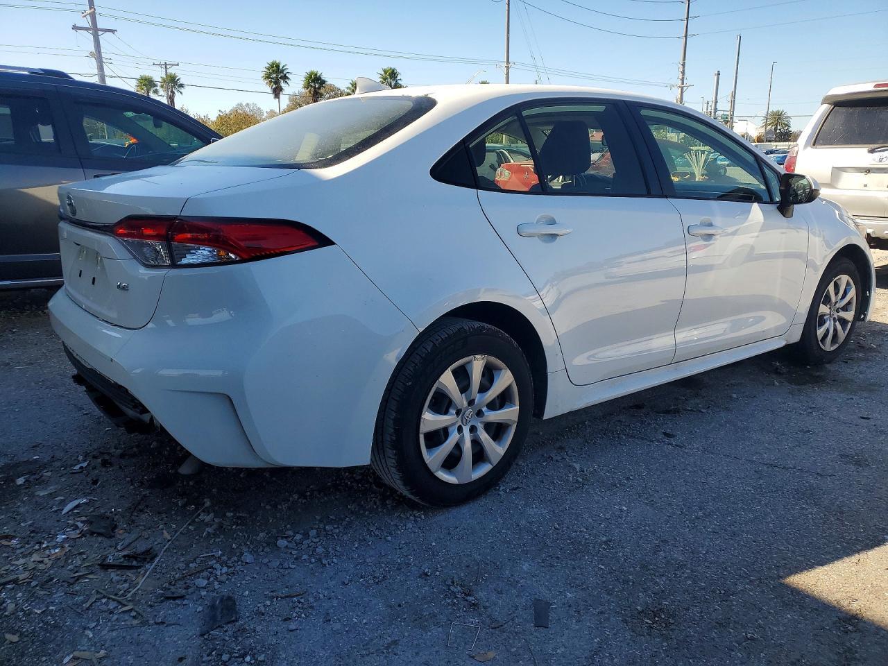 2022 TOYOTA COROLLA