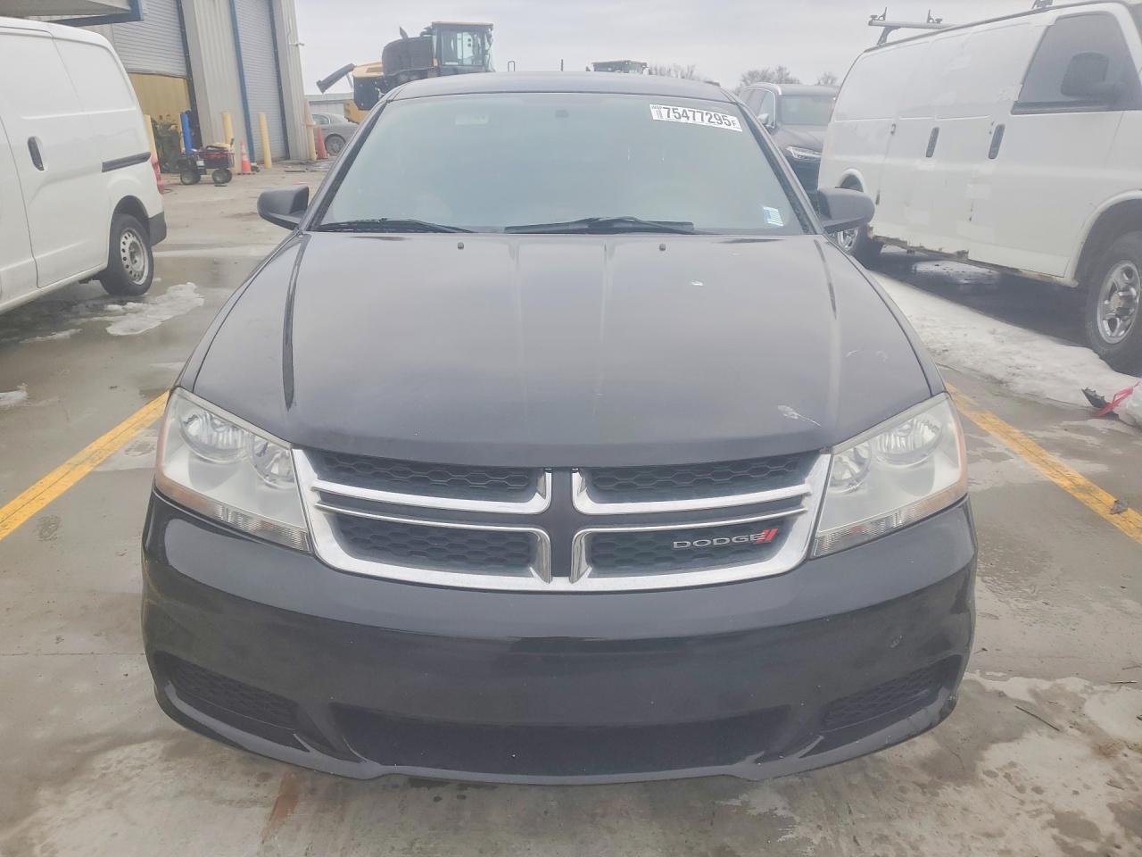 2012 DODGE Avenger