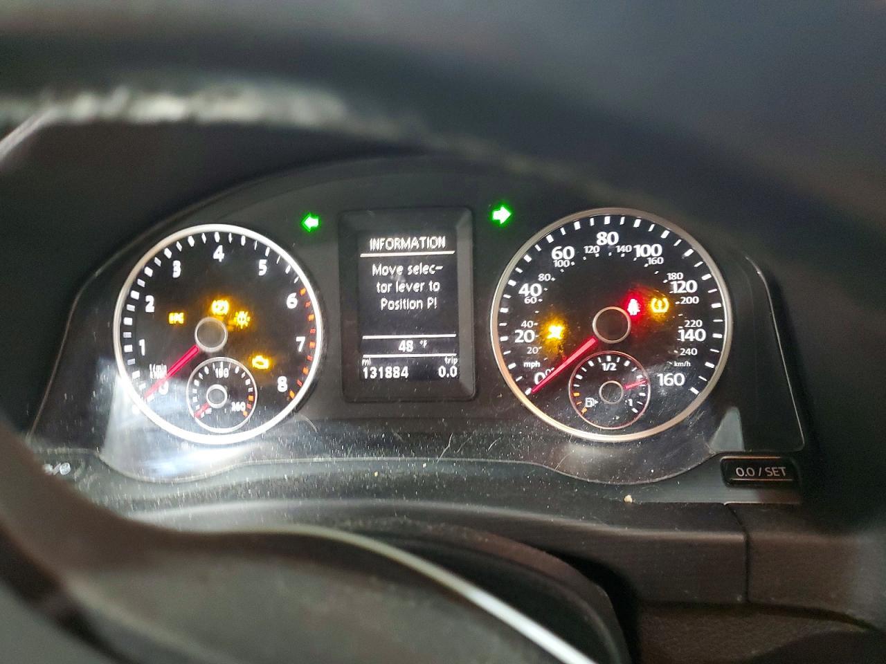 2016 VOLKSWAGEN TIGUAN