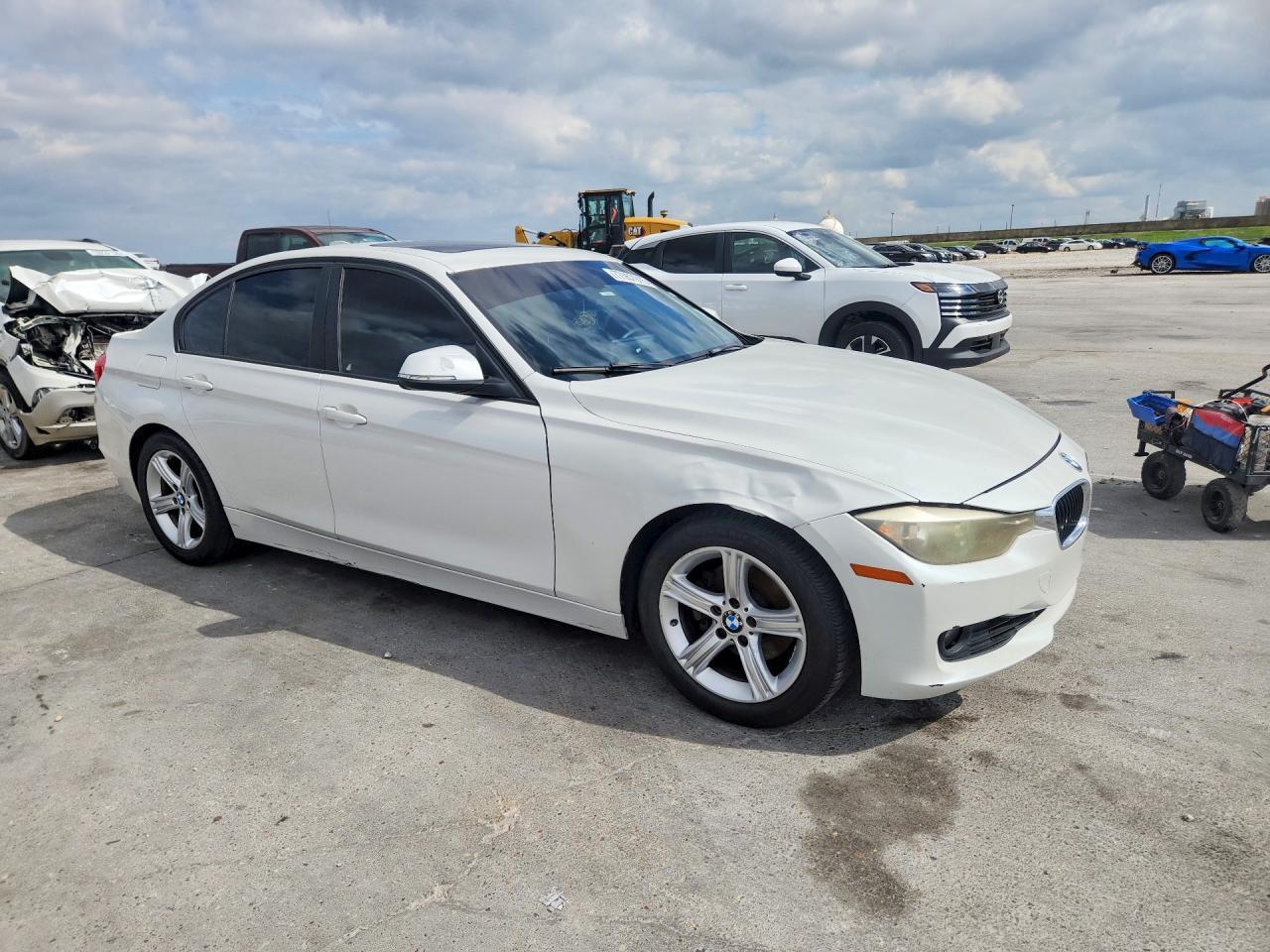 2013 BMW 3 SERIES
