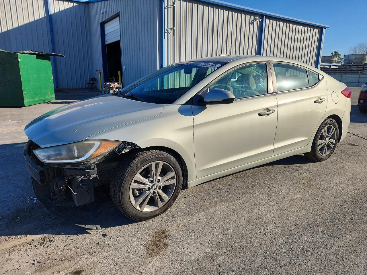 2017 HYUNDAI ELANTRA