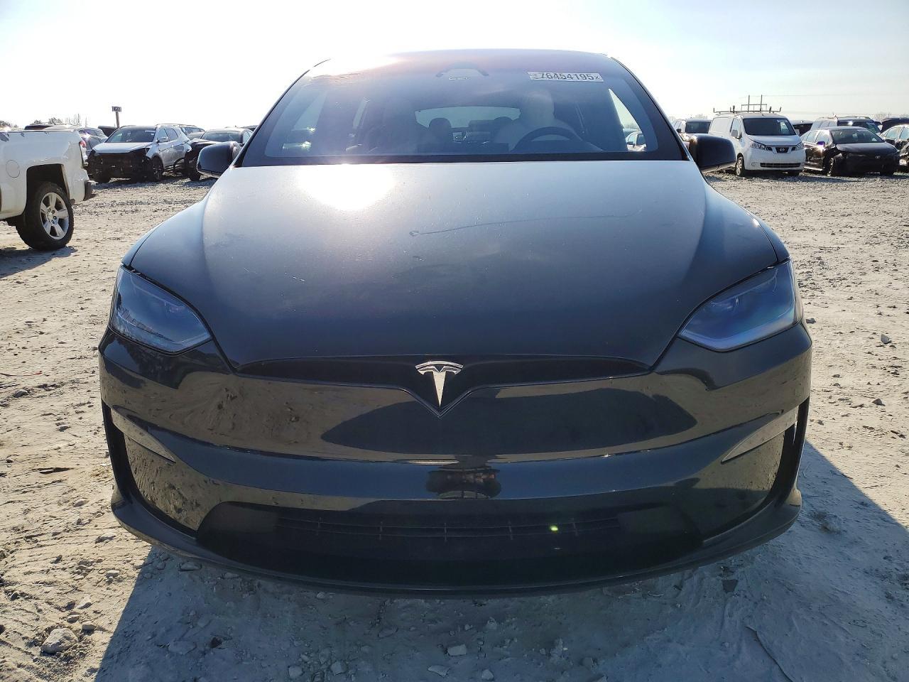 2024 TESLA MODEL X