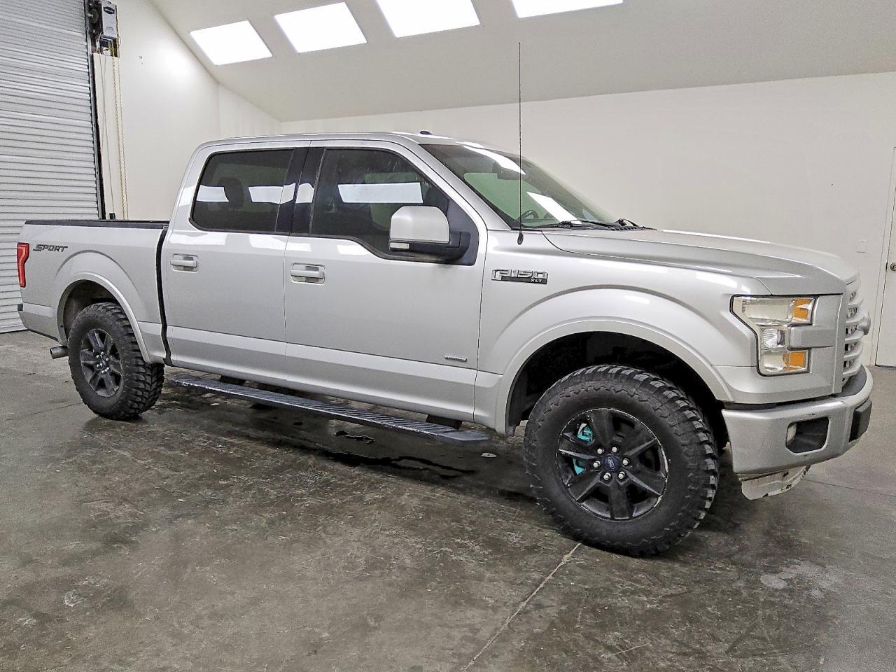 2015 FORD F-150