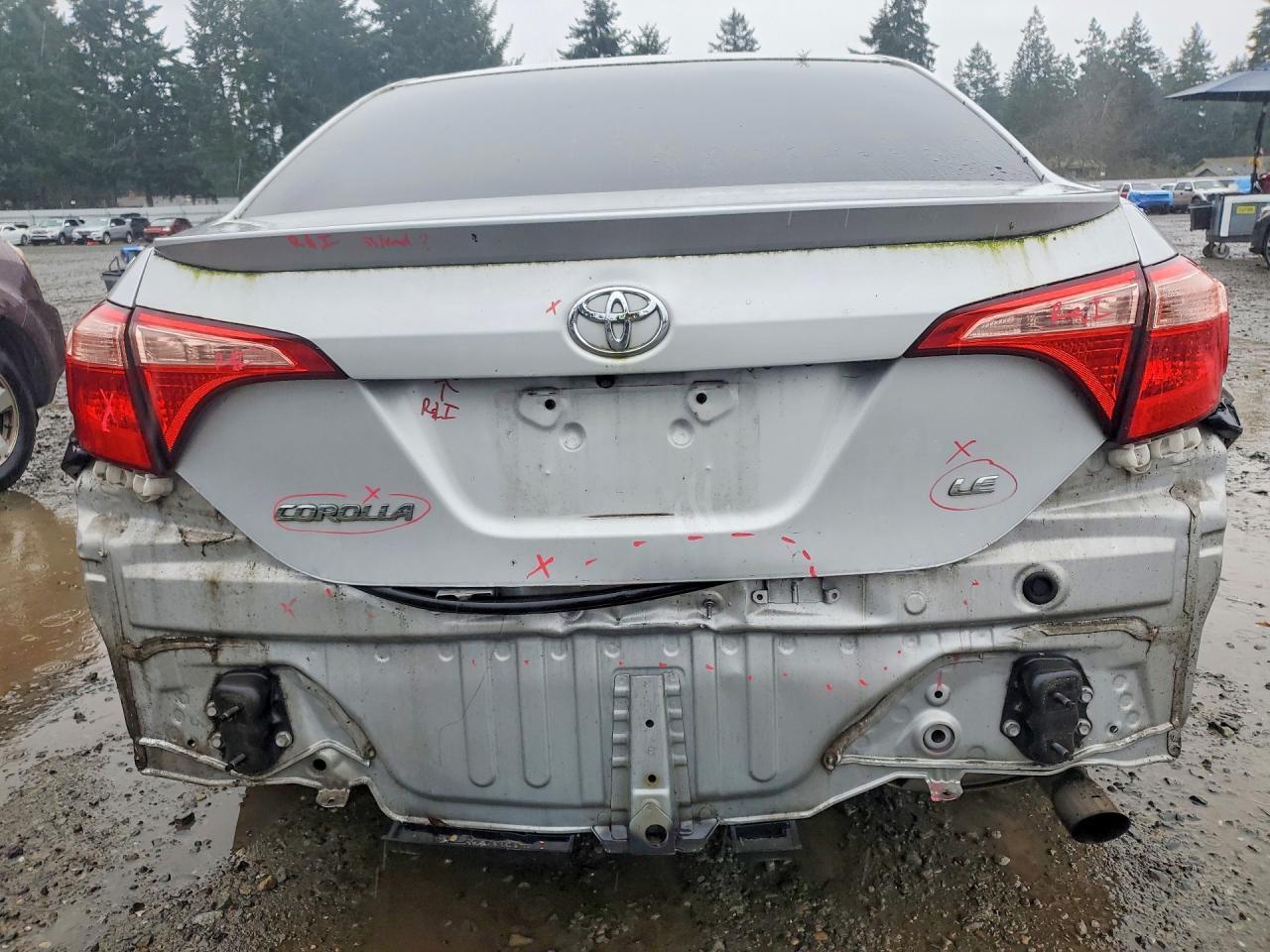 2017 TOYOTA COROLLA