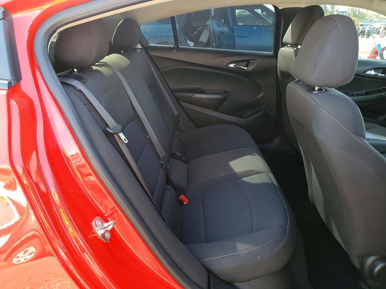 2016 CHEVROLET CRUZE