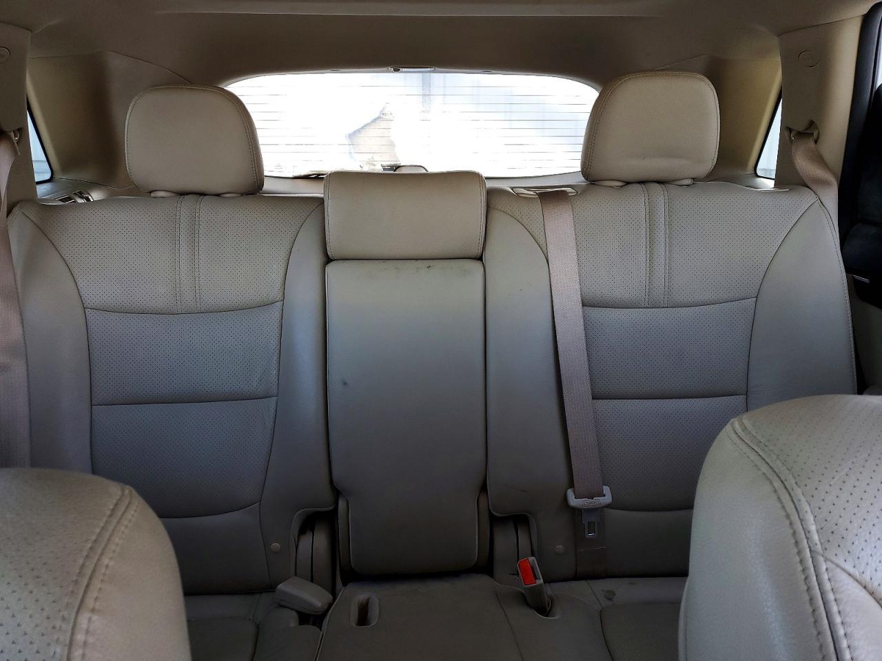 2011 KIA SORENTO