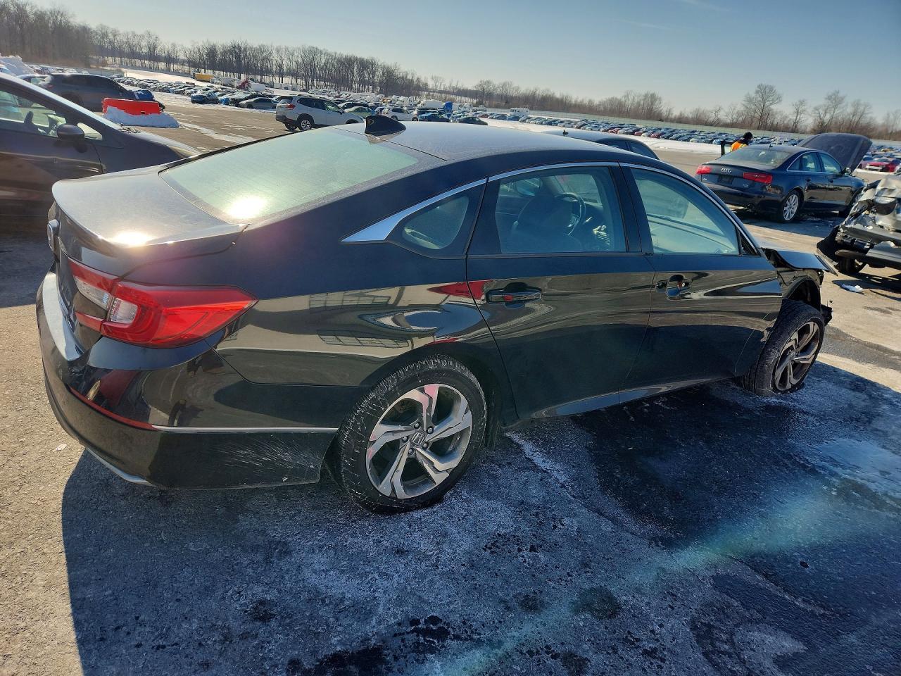 2018 HONDA ACCORD